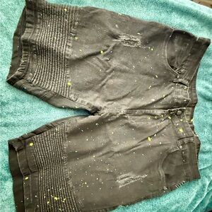 Steve’s Jeans Shorts
Size 38 waist.